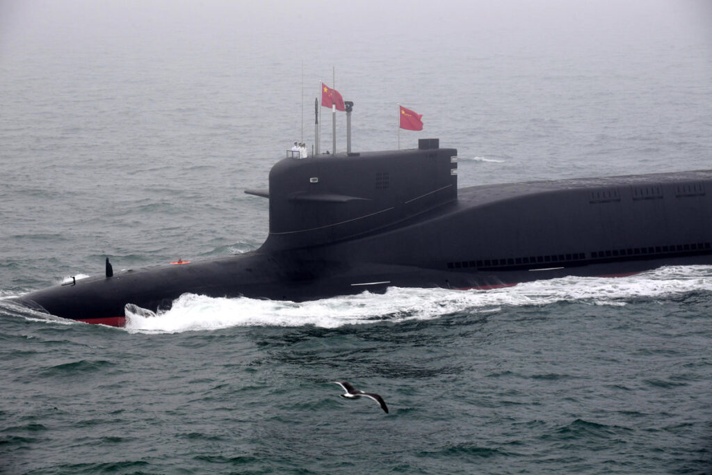 China realiza un ensayo con un misil estratégico desde un submarino en aguas del Pacífico