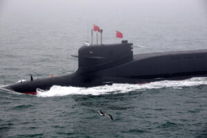 China realiza un ensayo con un misil estratégico desde un submarino en aguas del Pacífico