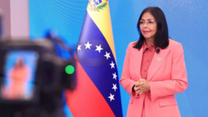 Delcy Rodríguez revela que enfrenta un problema de salud en medio de la crisis por los terremotos