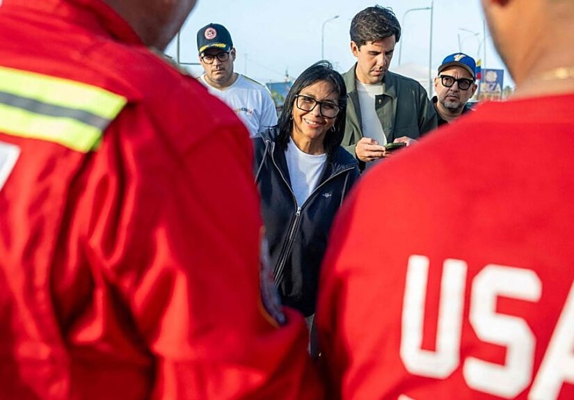 Delcy cumple el plazo como presidenta interina de Venezuela sin renunciar y apoyada por Trump