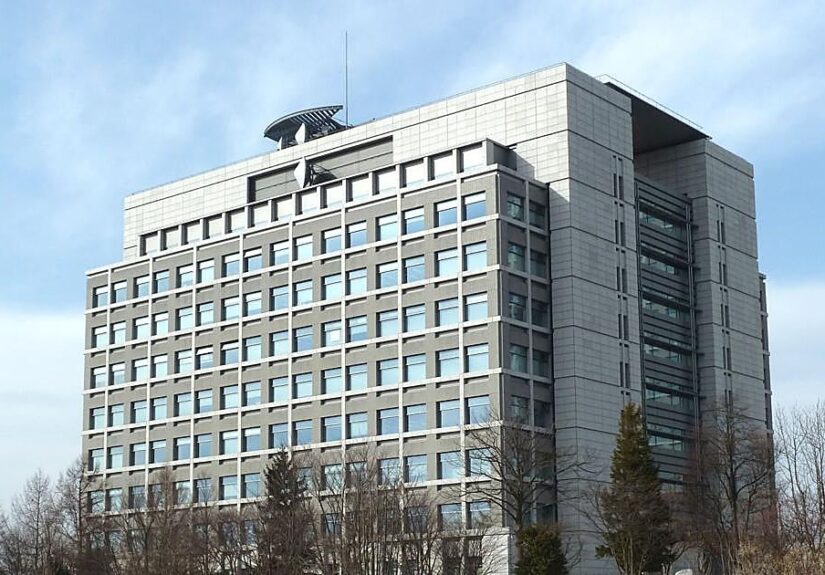 Detenida una mujer en Japón por coserle los labios a su compañera de piso