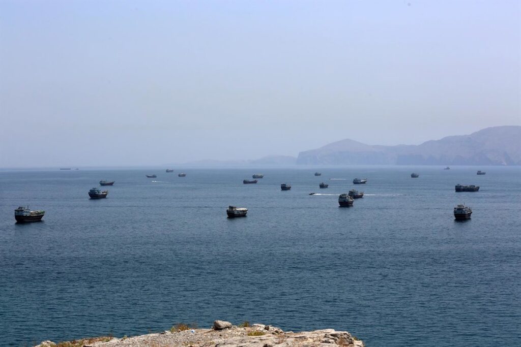 Directo: EEUU anuncia una "segunda oleada" de bombardeos contra Irán