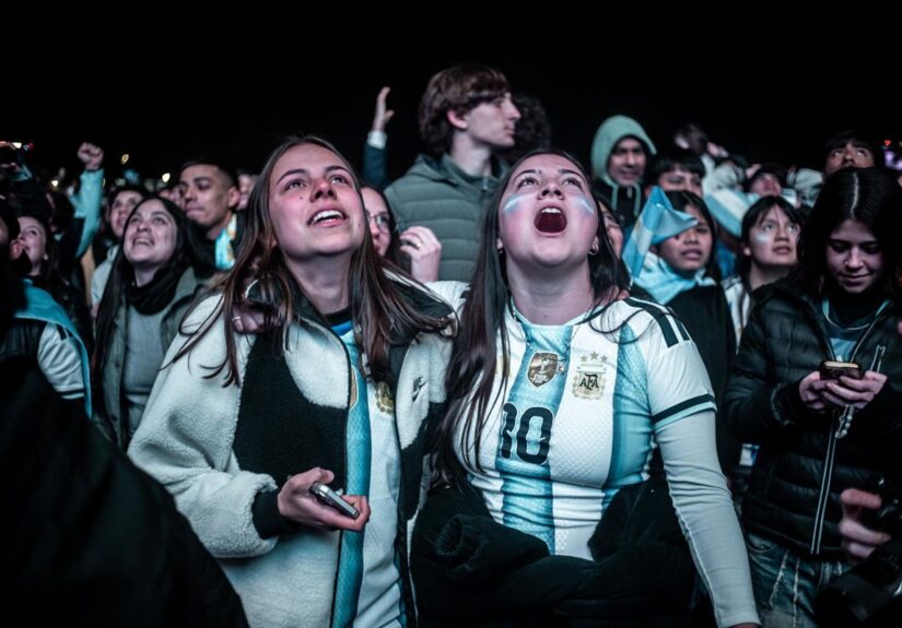 El Gobierno argentino decretará festivo el lunes en el sector público si ganan el Mundial