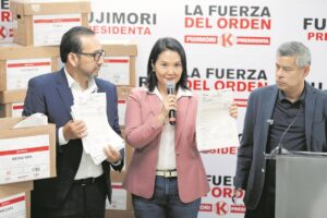El máximo órgano electoral de Perú proclama a Keiko Fujimori presidenta electa