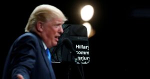 El operador del teleprónter de la Casa Blanca ganó más de 100.000 dólares apostando a los discursos de Trump