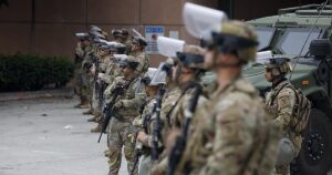 Estados Unidos exigirá pruebas de testosterona a los militares mayores de 30 años