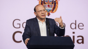 Gobierno Petro también anuncia suspensión de las mesas de empalme con el equipo de Abelardo de la Espriella