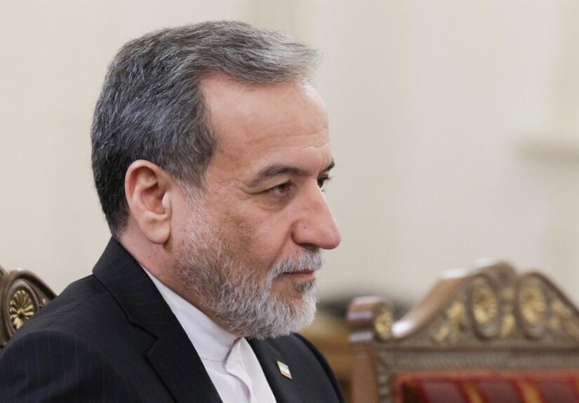 Irán recalca que las conversaciones con EEUU no seguirán "si continúan las amenazas" tras las palabras de Trump