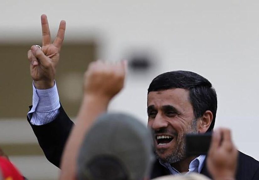 Israel armó un plan para reclutar a Ahmadinejad para que liderase un cambio de régimen en Irán