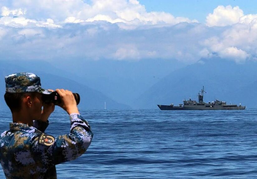 Japón denuncia maniobras militares chinas en sus aguas y el país le acusa de «exagerar» para rearmarse