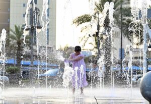 Kuwait denuncia nuevos ataques iraníes contra una central eléctrica y una planta desalinizadora