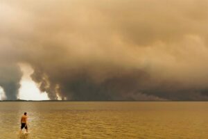 Los incendios en Francia dejan ya 250.000 evacuados mientras el oeste de Burdeos se pone en alerta máxima