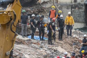 MSF despliega una clínica móvil en una zona aislada de La Guaira, el estado más afectado por los terremotos