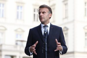 Macron traslada su solidaridad a Sánchez por la crisis de Ceuta y propone apoyar a España a través de Frontex