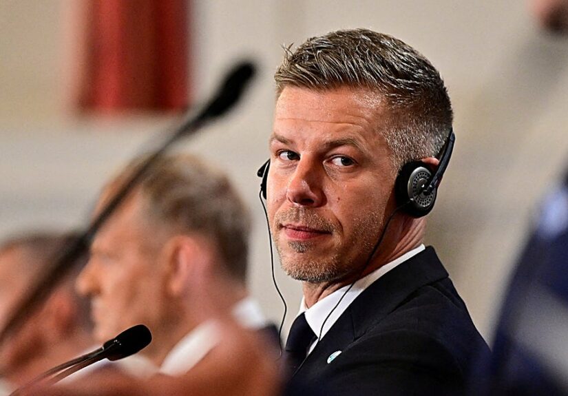 Magyar suspende la emisión de los medios de comunicación públicos en Hungría
