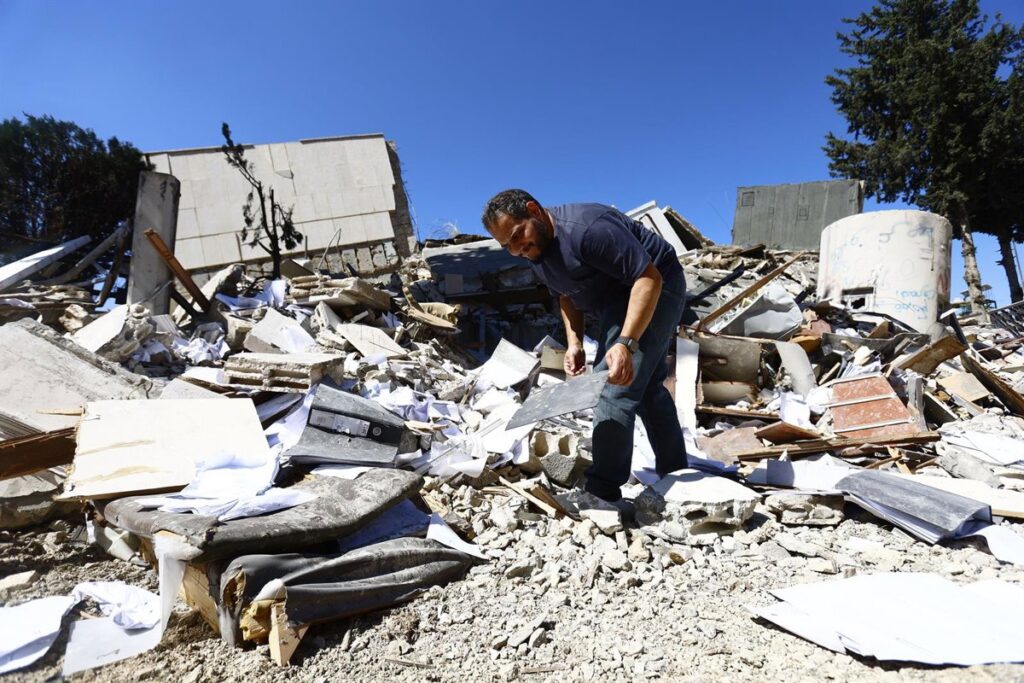 Más de 700.000 libaneses siguen sin poder regresar a sus hogares cuatro meses después de la tregua con Israel