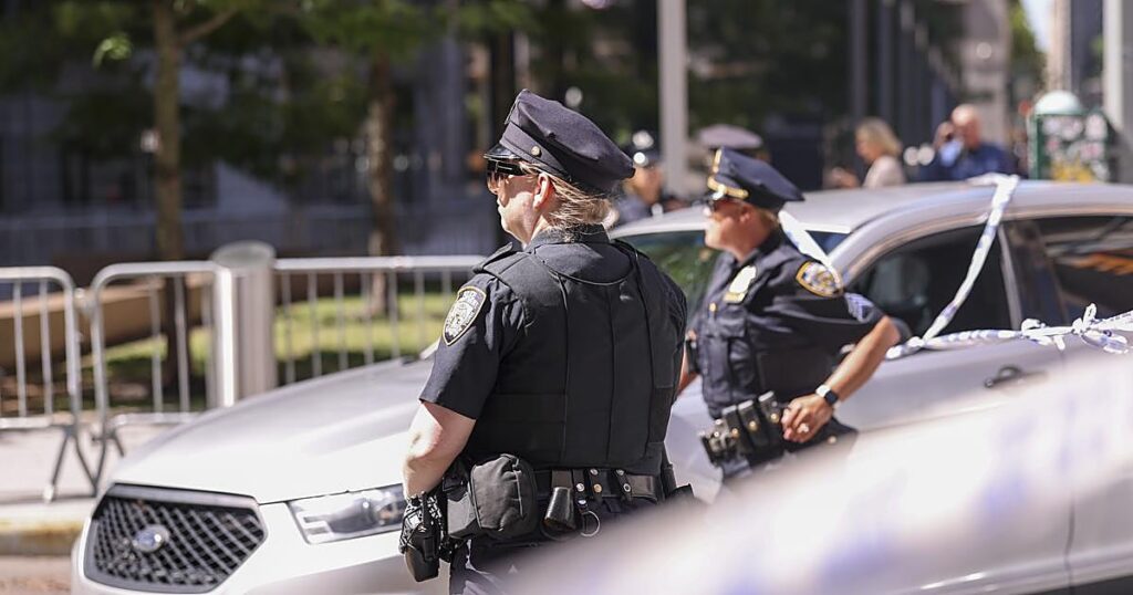 Mata a tiros a dos mujeres en Nueva York y abre fuego contra la Policía sin dejar heridos
