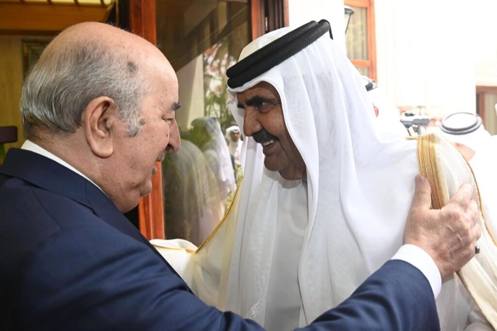 Muere el emir emérito de Qatar, Hamad bin Jalifa al Thani, a los 74 años de edad
