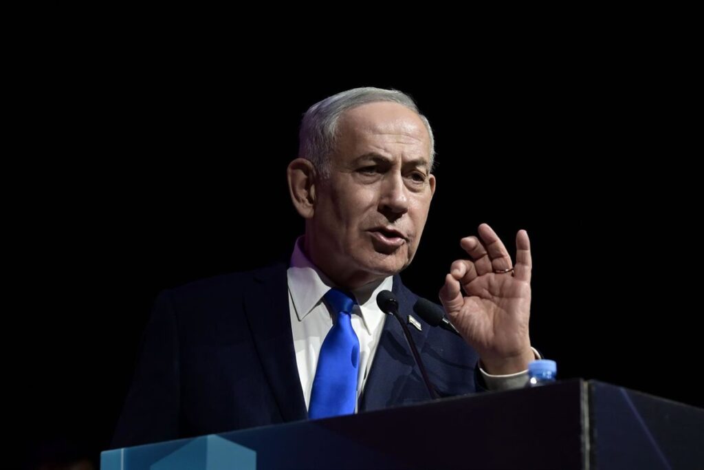 Netanyahu advierte a Irán de que la respuesta de Israel será "mucho más poderosa" si decide atacar