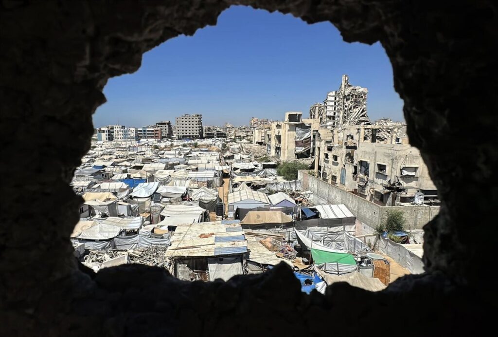 Netanyahu avisa que no habrá esfuerzo de reconstrucción en Gaza mientras Hamás no se desarme