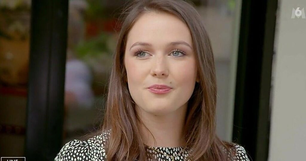 Nolwenn Olivier, sobrina de Le Pen y ex de Bardella, fichada para la campaña de las presidenciales de 2027