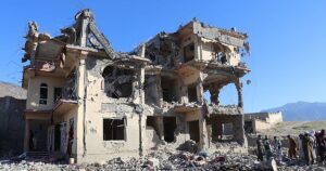 Pakistán bombardea Afganistán y rompe la tregua de octubre