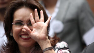 Polémica por eventual designación de Viviane Morales como ministra de Educación