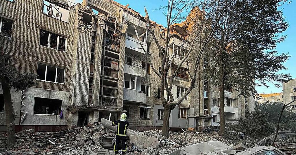 Polonia despliega cazas de combate por la intrusión de un objeto en su espacio aéreo tras los ataques rusos contra Kiev