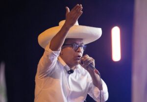 Sánchez pide investigar las muertes en protestas y la liberación de Castillo para dialogar con Fujimori