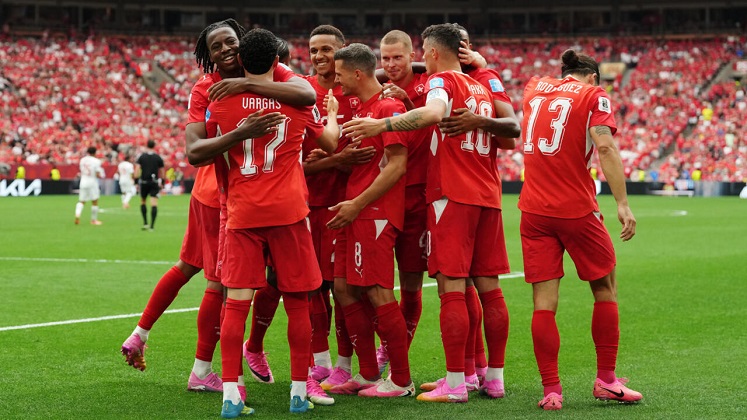 Suiza y Argelia definen su clasificación a la tercera ronda del Mundial