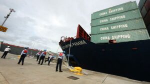 Trump acusa a China de intentar tomar el control del Canal de Panamá