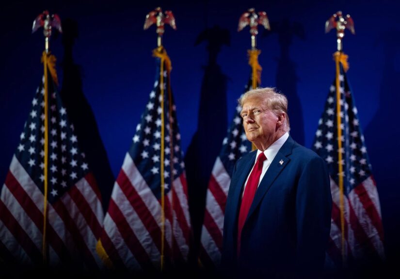 Trump advierte que no permitirá que China "tome el control" del Canal de Panamá