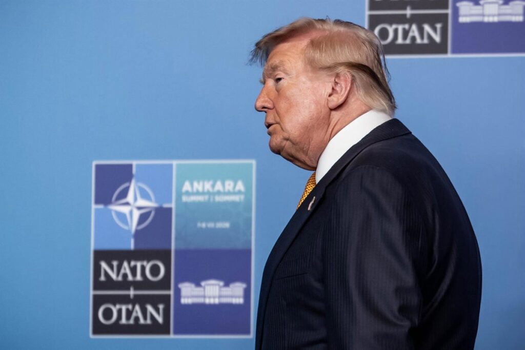 Trump amenaza con nuevos ataques contra Irán y abre la puerta a bloquear el estrecho de Ormuz a Teherán