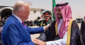 Trump condiciona el acuerdo nuclear con Arabia Saudí a que reconozca a Israel