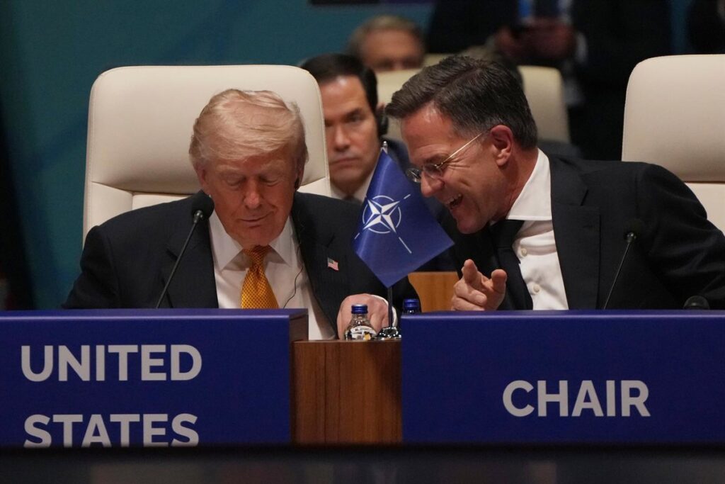 Trump escenifica la paz con unos aliados que ignoraron sus críticas