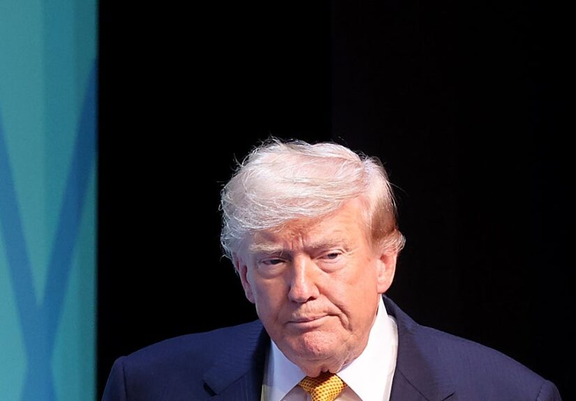Trump promete arrasar Irán si cumple una amenaza de atentado contra él