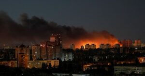 Un bombardeo ruso contra varias regiones de Ucrania deja al menos ocho muertos y 50 heridos