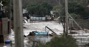 Un fuerte temporal deja al menos 13 muertos y 60.000 personas aisladas en Chile