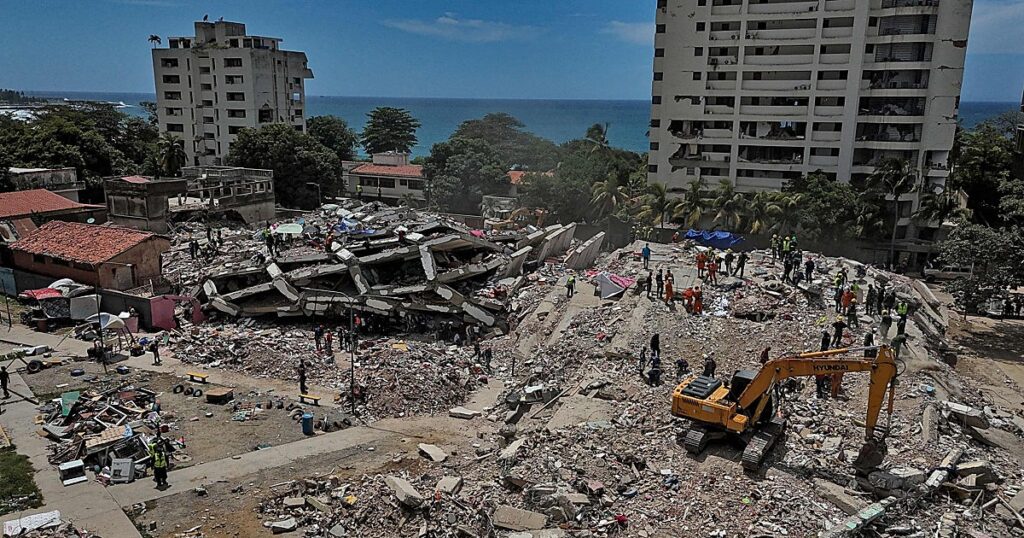 Un régimen superado por la tragedia cifra en 4.000 los fallecidos por el doble terremoto en Venezuela