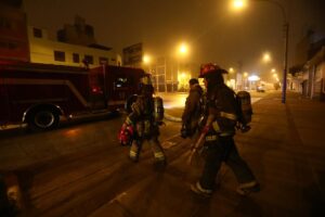 Un seísmo de magnitud preliminar 5,1 deja al menos cinco muertos en el suroeste de Perú