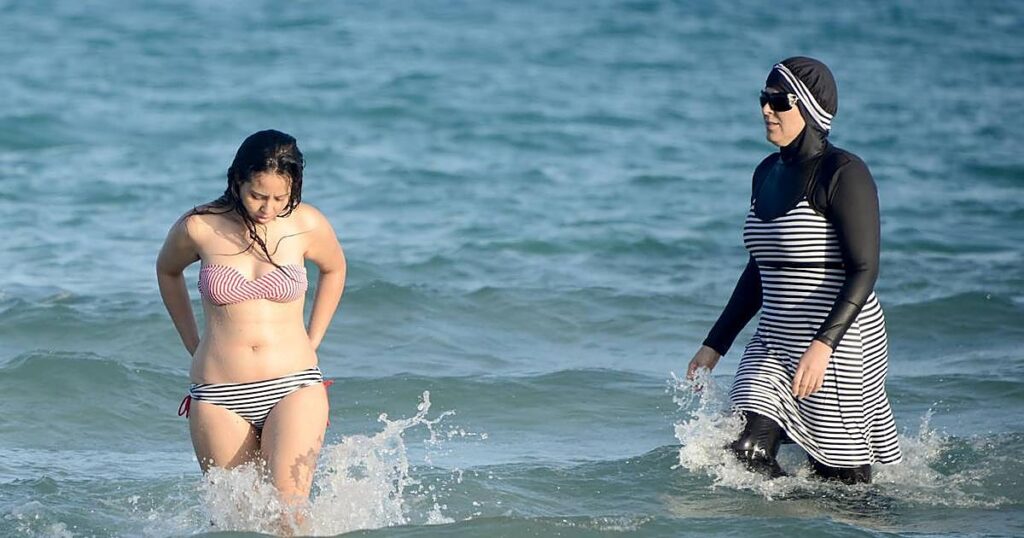 Un tribunal austriaco considera «discriminatoria» la prohibición del 'burkini' en un hotel de los Alpes