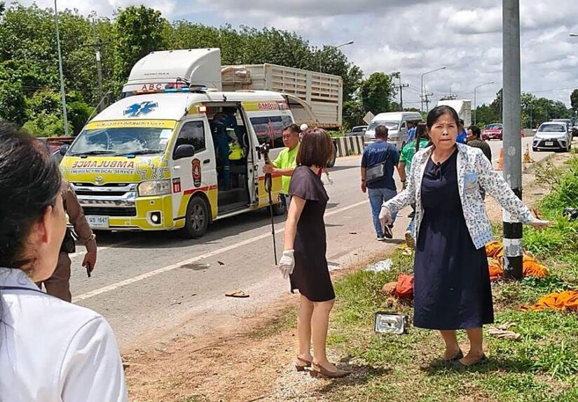 Wiwat Laonoi, la enfermera tailandesa que se saltó el tabú budista para atender a unos monjes tras un accidente mortal