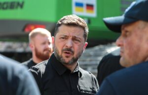Zelenski celebra nuevos ataques contra una refinería de Baskortostán y buques petroleros en el mar de Azov
