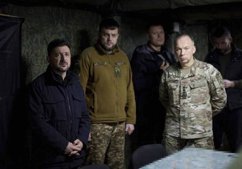 Zelenski destituye al comandante en jefe de las Fuerzas Armadas tras el cese del ministro de Defensa