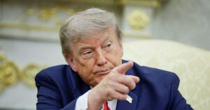 ¿Por qué la incompetencia de Trump le ha dejado sin opciones contra los ayatolás?