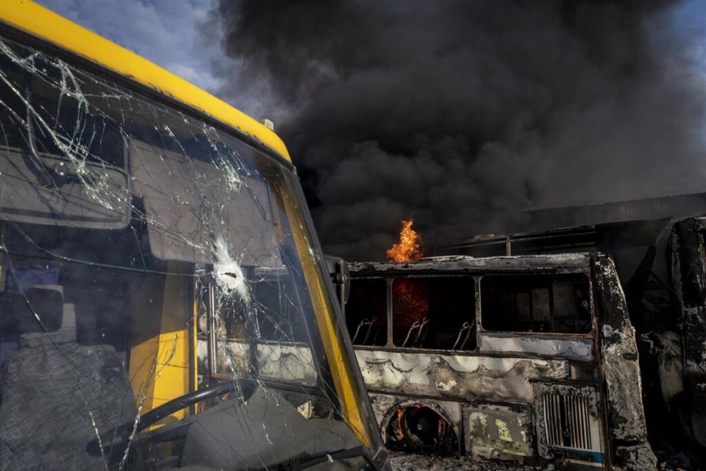 Al menos nueve muertos en un ataque de Ucrania contra un autobús en Lugansk