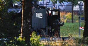 Al menos un muerto y cinco heridos en un tiroteo en una 'rave' en Aarau (Suiza)