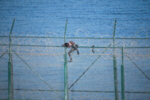 Cómo Europa ha endurecido su política migratoria en la última década