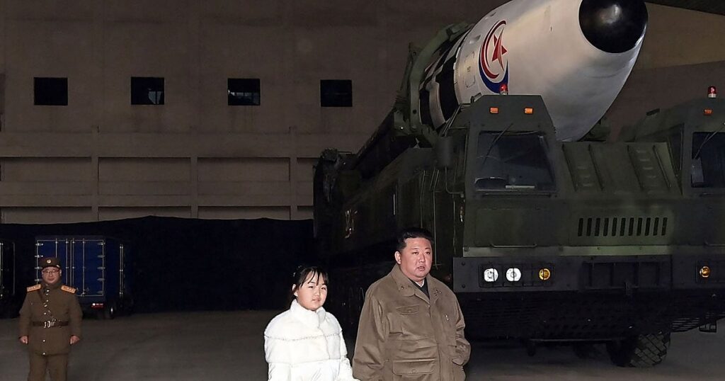 Corea del Norte lanza unos 10 misiles balísticos de corto alcance en protesta por los ejercicios conjuntos de EE.UU. y Seúl