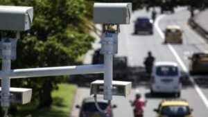 De la Espriella ordena revisar todas las fotomultas del país por posibles abusos e irregularidades